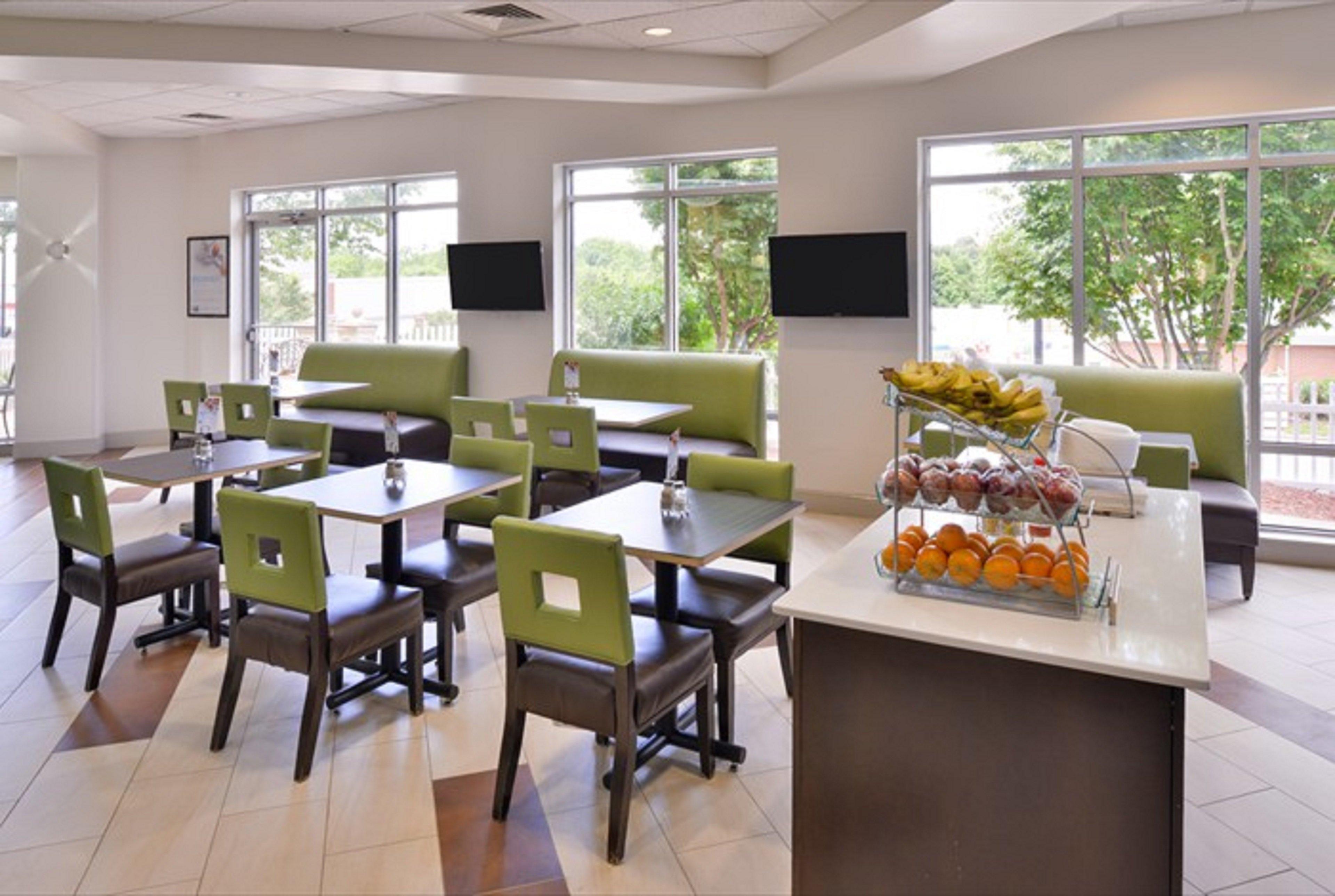 Holiday Inn Express Hotel & Suites Mooresville - Lake Norman By Ihg Екстериор снимка