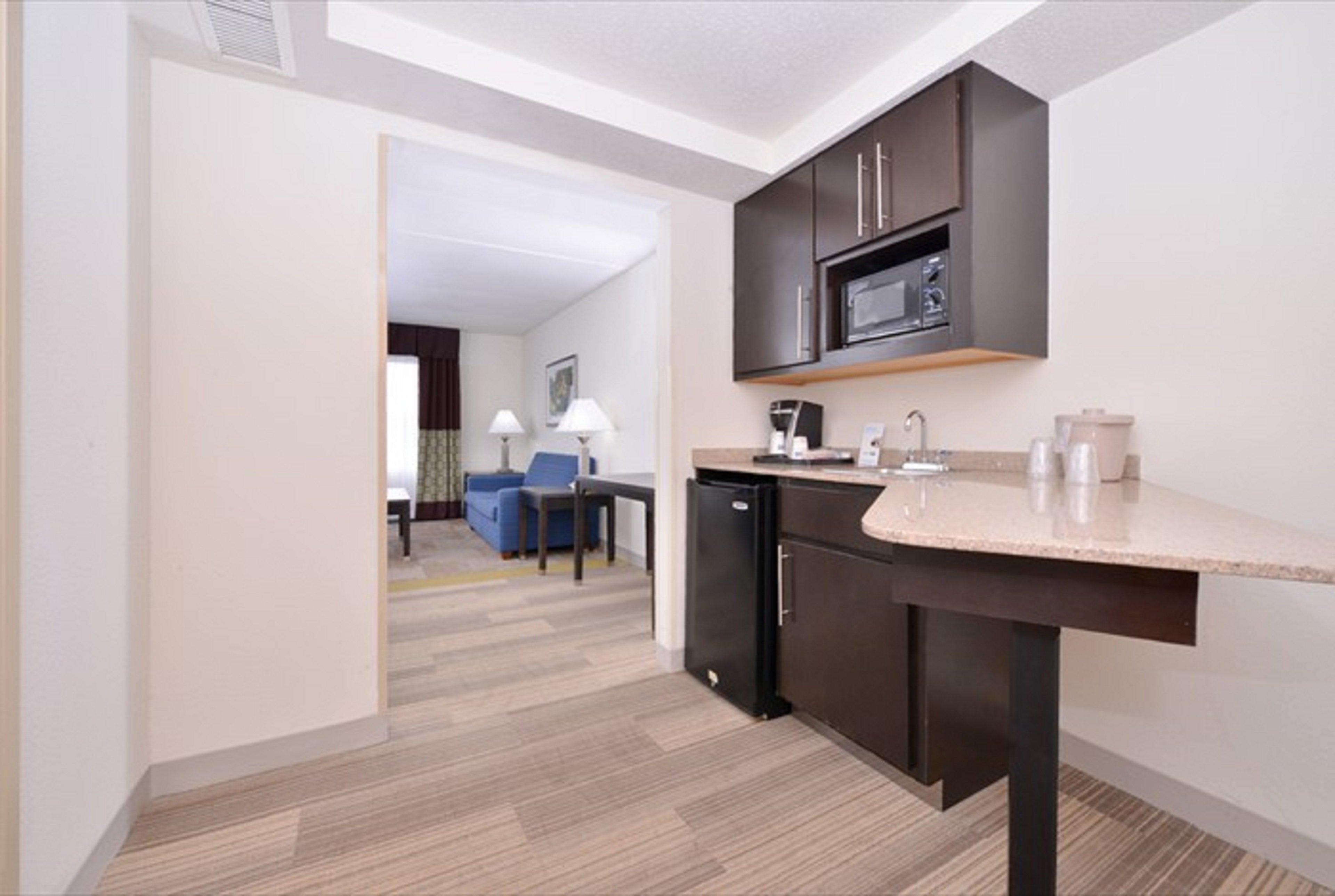 Holiday Inn Express Hotel & Suites Mooresville - Lake Norman By Ihg Екстериор снимка