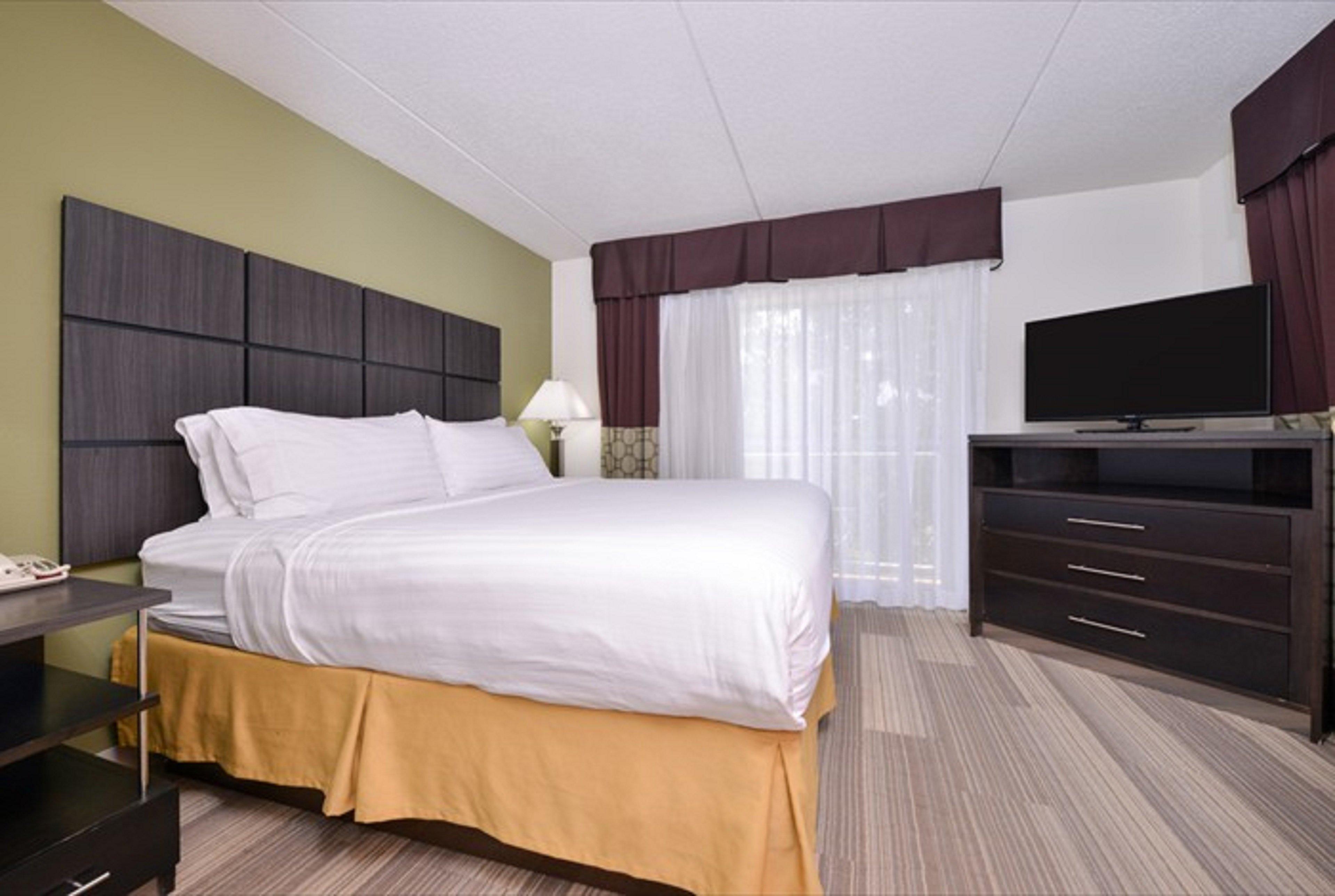 Holiday Inn Express Hotel & Suites Mooresville - Lake Norman By Ihg Екстериор снимка