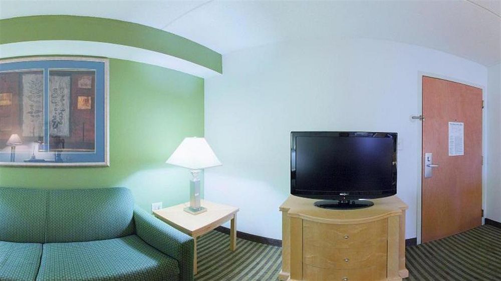 Holiday Inn Express Hotel & Suites Mooresville - Lake Norman By Ihg Екстериор снимка