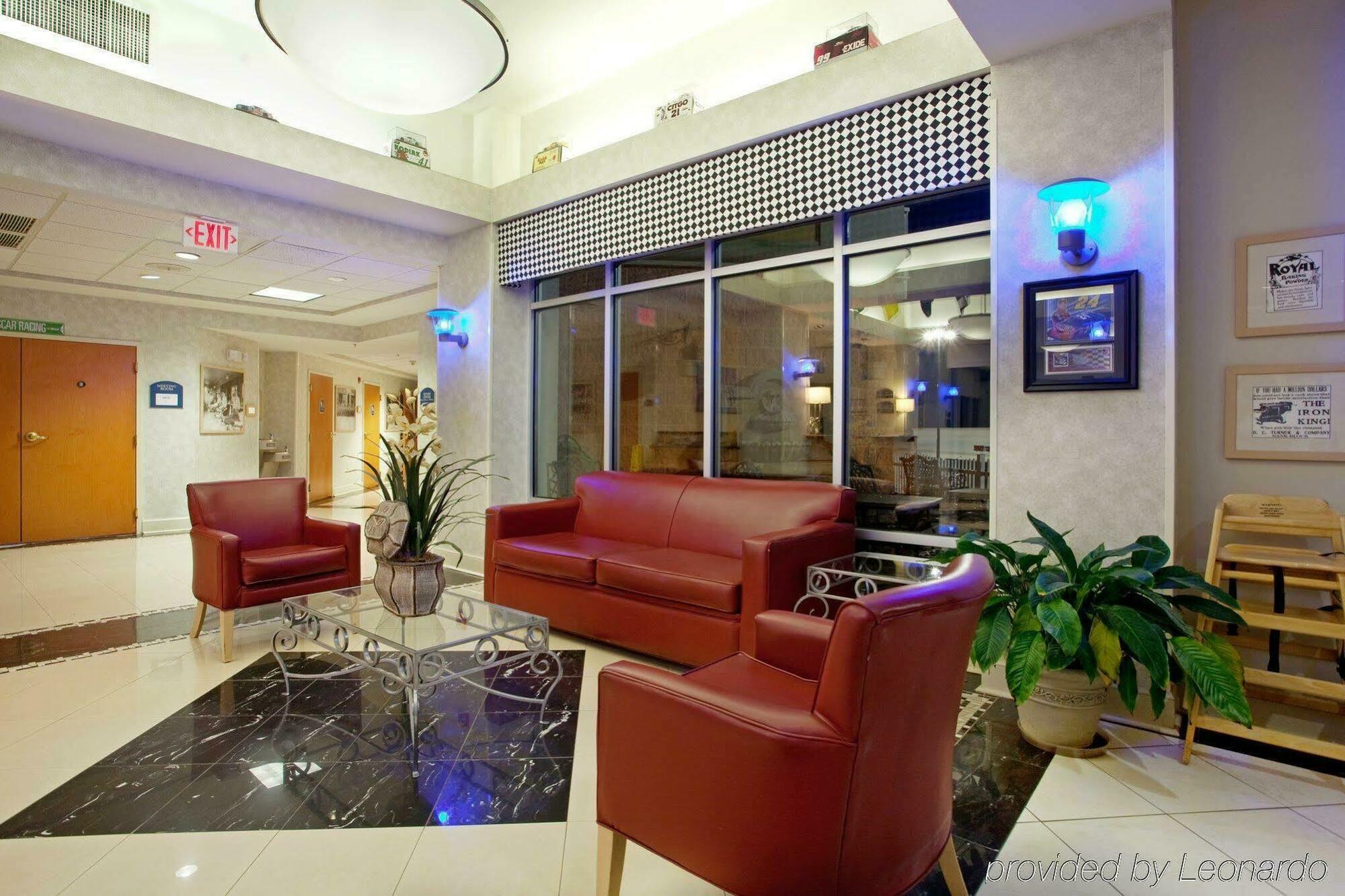 Holiday Inn Express Hotel & Suites Mooresville - Lake Norman By Ihg Екстериор снимка
